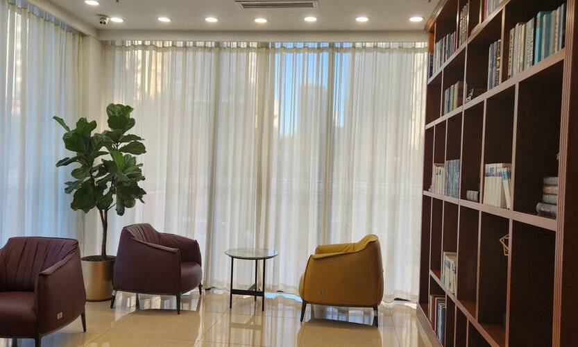 Wanshang Ruyi Hotel (Beijing Lugu East Street)