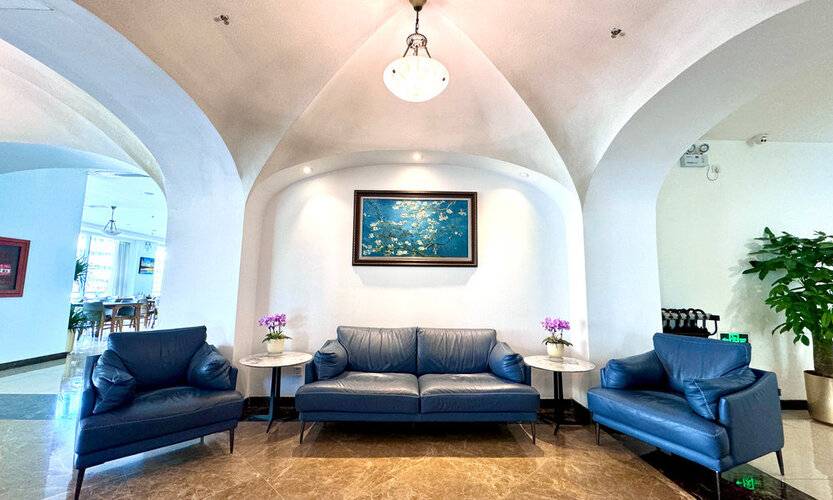 Wanshang Ruyi Hotel (Beijing Lugu East Street)