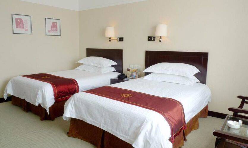 Hongluyuan Ningjiang Grand Hotel