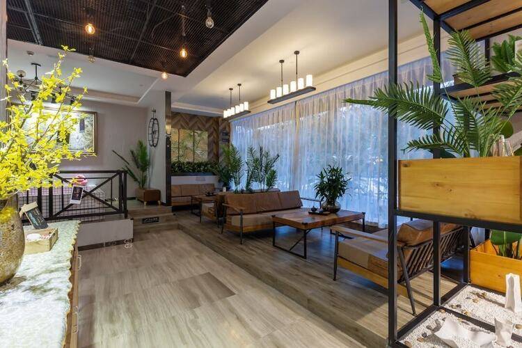 Vintage Hotel
