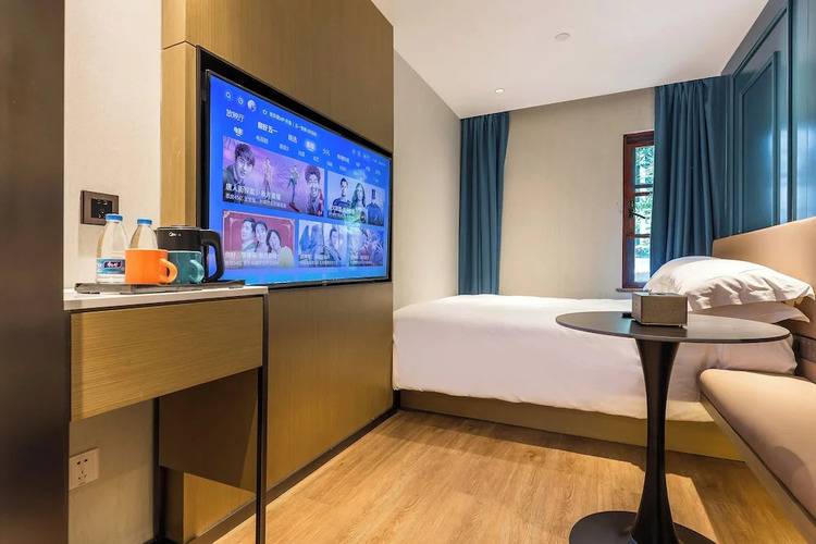 Jinglai Hotel (Shanghai Bund East Nanjing Road Pedestrian Street)