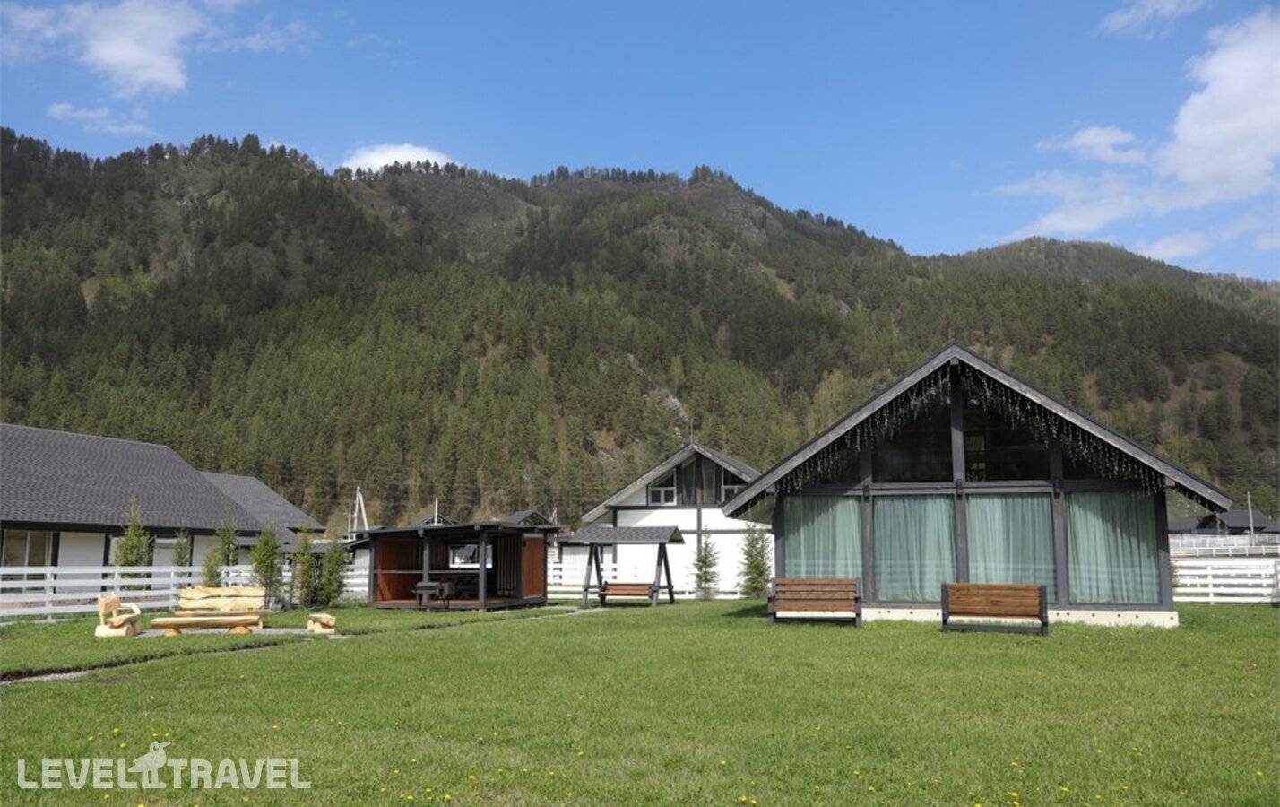 фотографии отеля Альпинс Резиденс №7, №8 в Россия(Чемал) - фото №15