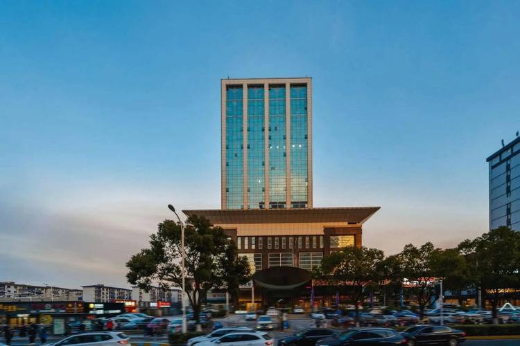 Горящий тур в Китай — отель Rezen Dong Hotel (Шанхай)