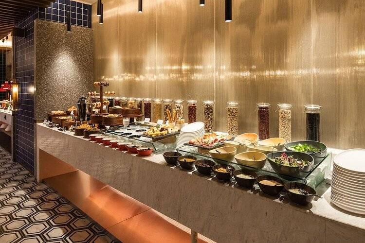 Imperial Traders Elong Hotel