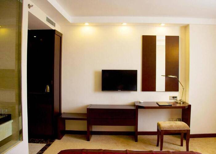 Gondola Taikoo Hotel