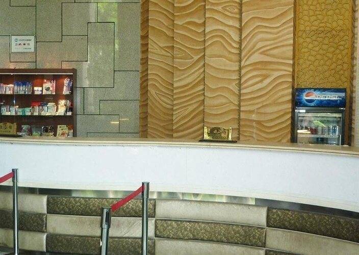 Homeinn Selected Guangzhou Zhujiang New Town Wuyangcun Metro Station Branch