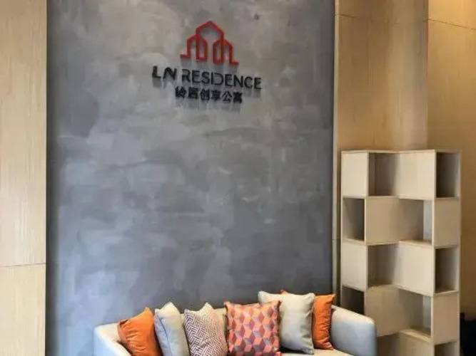 Lingju Chuangxiang Apartment