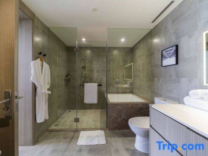 Lingju Chuangxiang Apartment