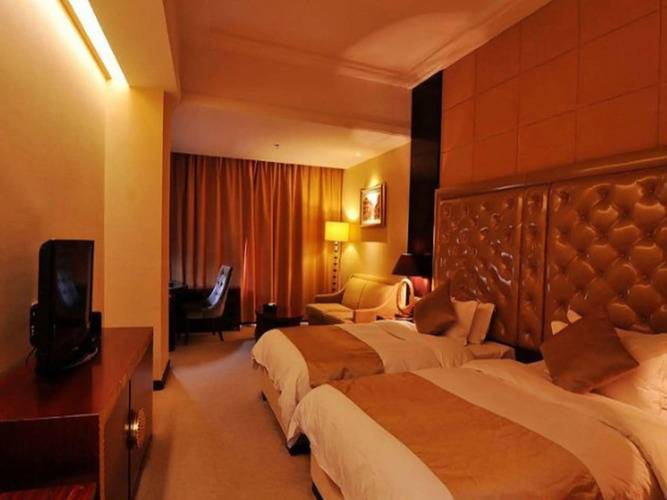 Yuexiu Hotel Guangzhou,Curio Collection By Hilton-Free Shuttle Between Hotel And Exhibition Center During Canton Fair & Exhibitor Registration Counter