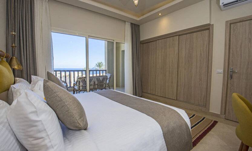 Outstanding Sea View-Azzurra Apartments