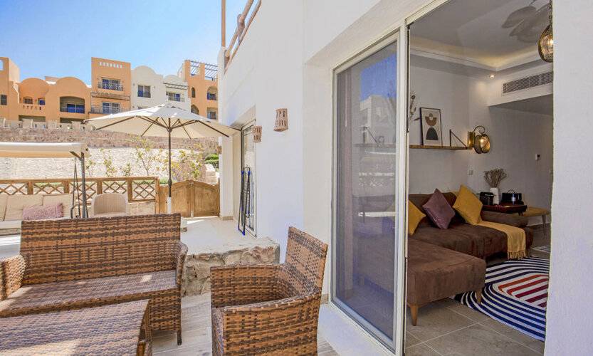 Outstanding Sea View-Azzurra Apartments