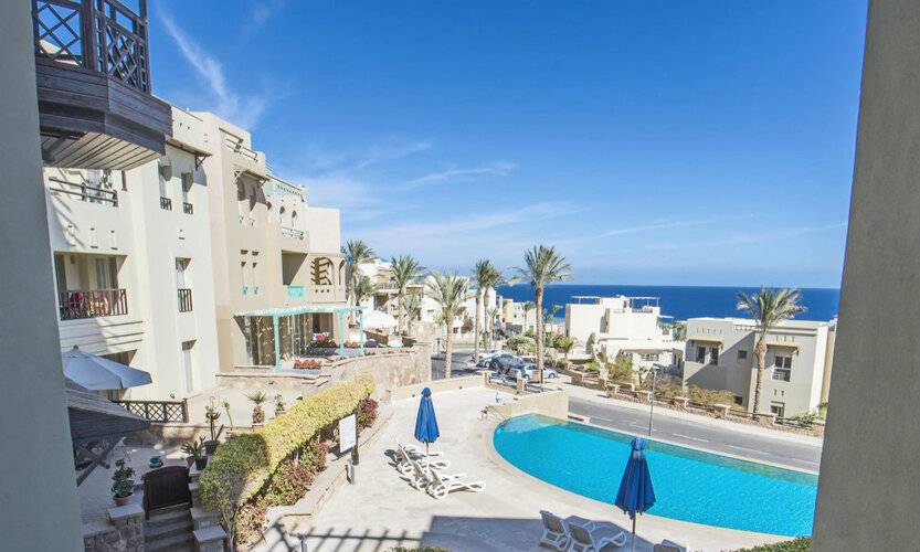 Outstanding Sea View-Azzurra Apartments