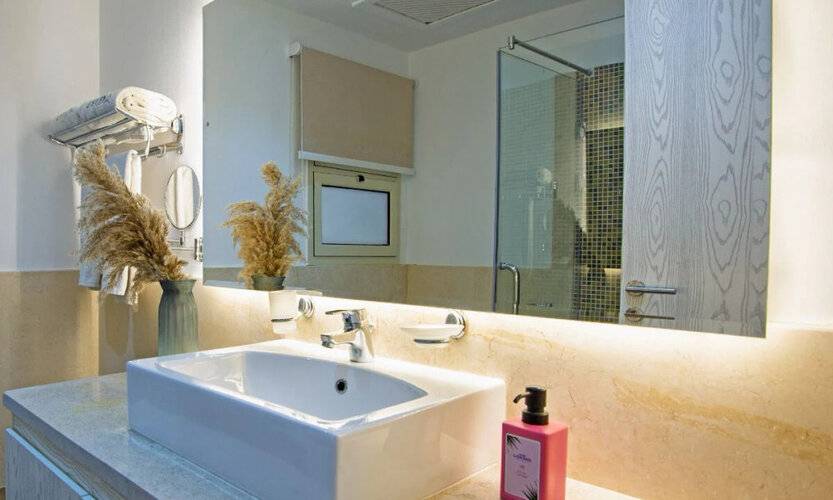 Outstanding Sea View-Azzurra Apartments
