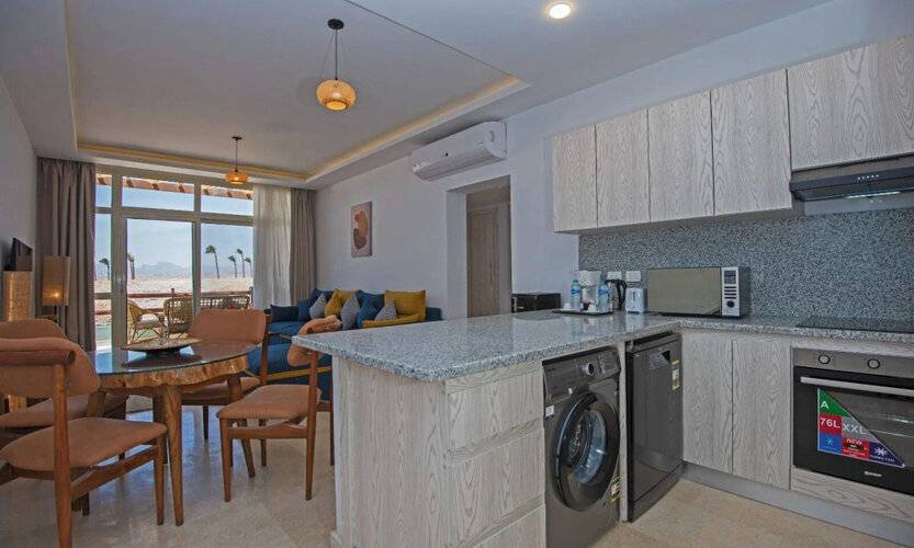 Outstanding Sea View-Azzurra Apartments