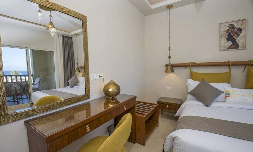 Outstanding Sea View-Azzurra Apartments