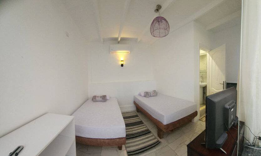 White Roof - Hurghada