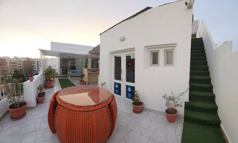 White Roof - Hurghada