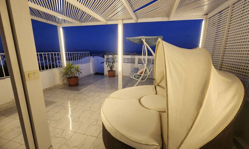 White Roof - Hurghada