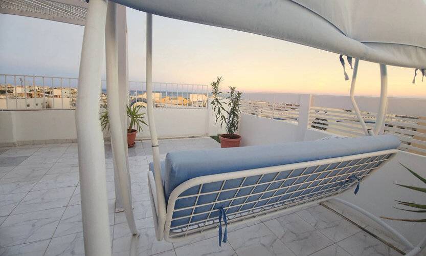 White Roof - Hurghada