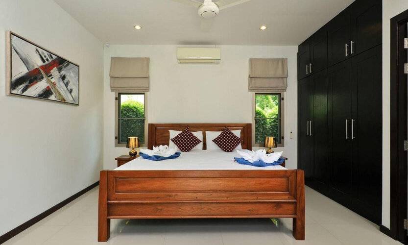 Villa Heni | Private Pool 3br Villa | Naiharn Beach