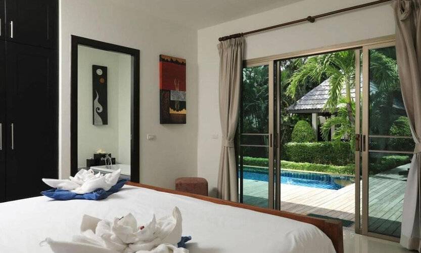 Villa Heni | Private Pool 3br Villa | Naiharn Beach