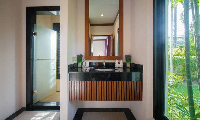 Baan Bua Estate By Tropiclook