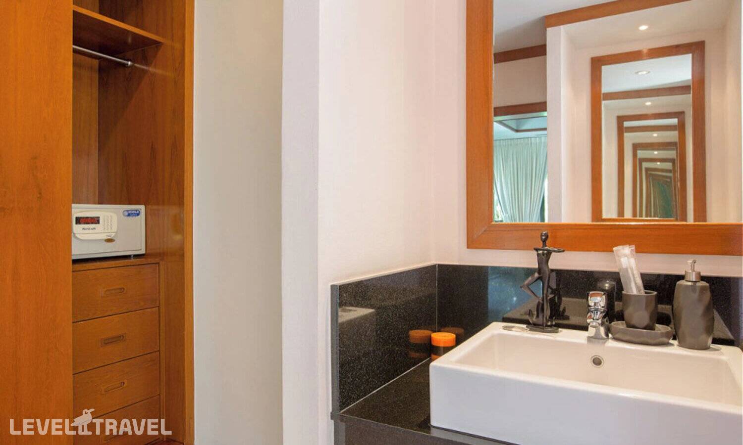 фотографии отеля Baan Bua Estate By Tropiclook в Таиланд(Най Харн) - фото №73