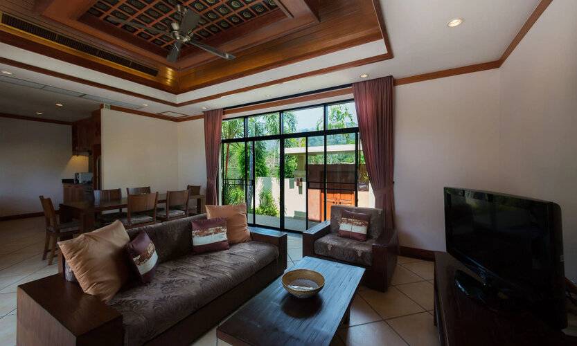 Baan Bua Estate By Tropiclook