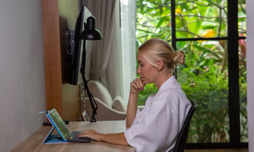 Baan Bua Estate By Tropiclook