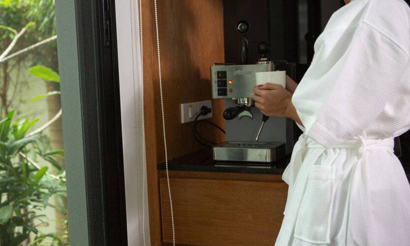 Baan Bua Estate By Tropiclook