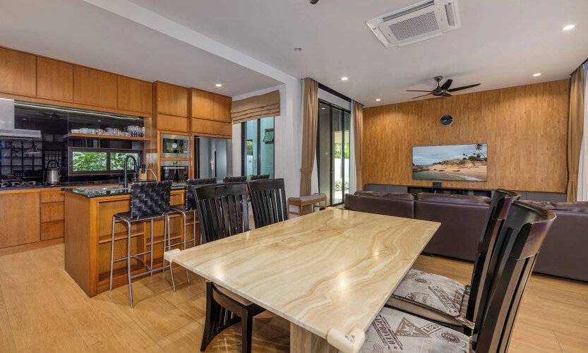 Baan Bua Estate By Tropiclook