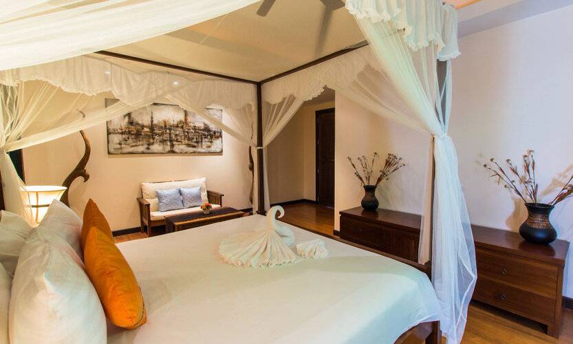 Tulip Pool Villa