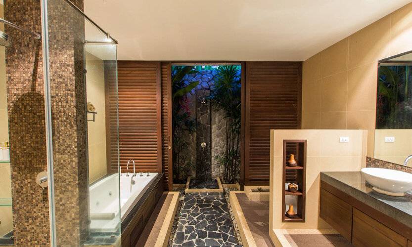 Tulip Pool Villa