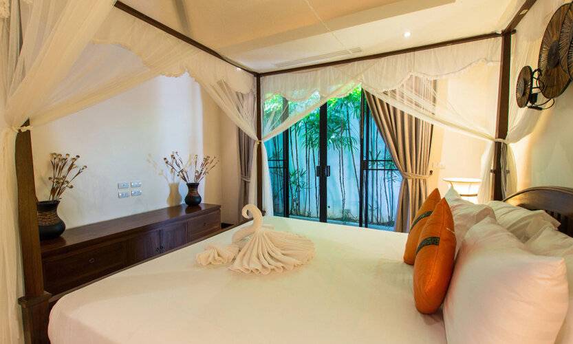Tulip Pool Villa