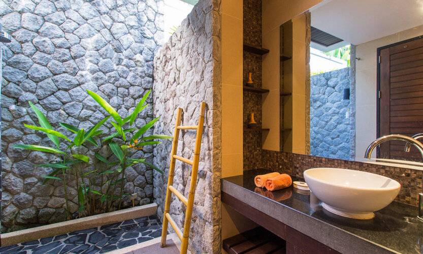 Tulip Pool Villa