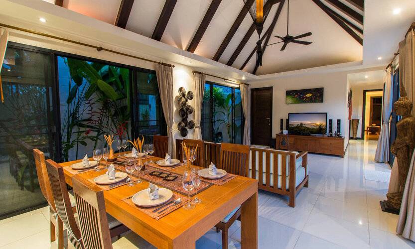 Tulip Pool Villa