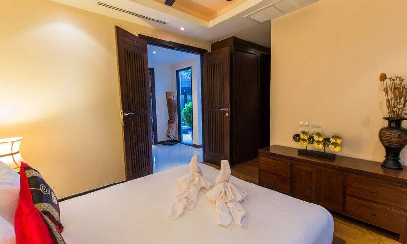Tulip Pool Villa