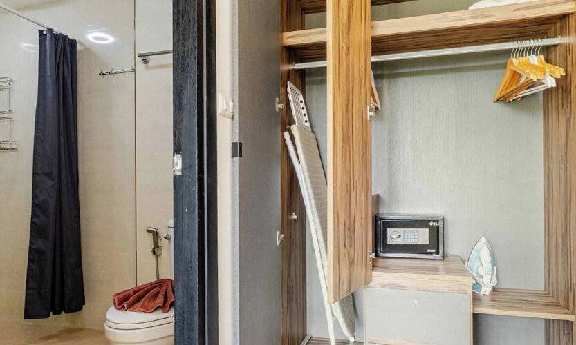 Naiharn Pearl Condo Hotel By Villacarte