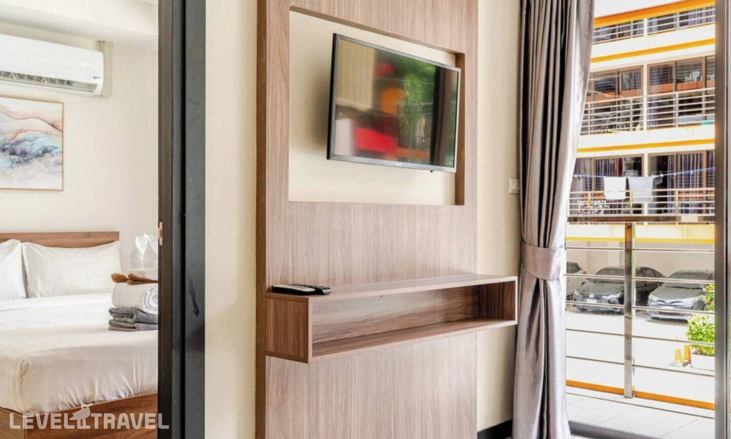 фотографии отеля Naiharn Pearl Condo Hotel By Villacarte в Таиланд(Най Харн) - фото №73