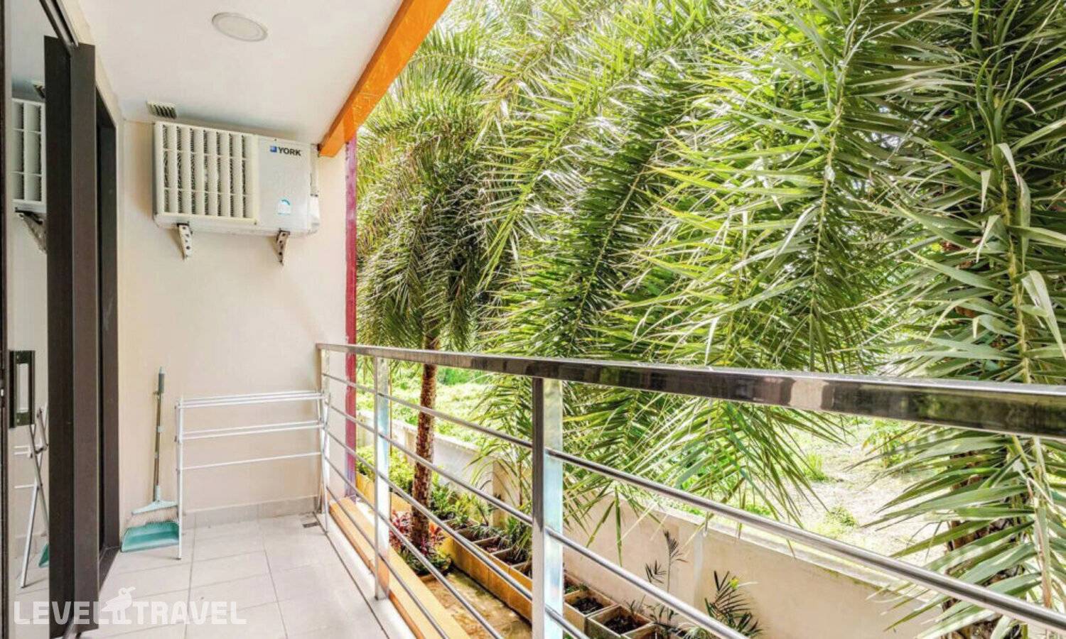 фотографии отеля Naiharn Pearl Condo Hotel By Villacarte в Таиланд(Най Харн) - фото №46