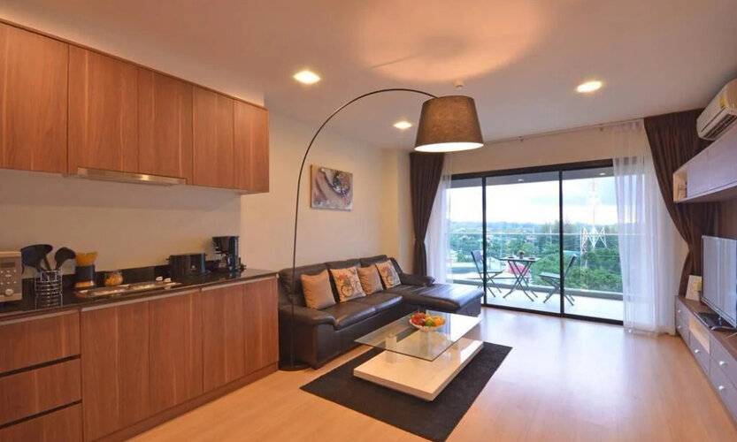 Golden Manora Hotel Bangtao Beach