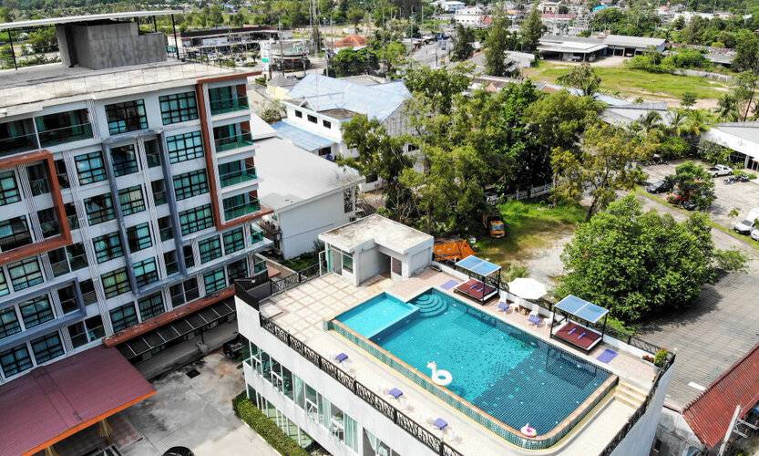 Golden Manora Hotel Bangtao Beach