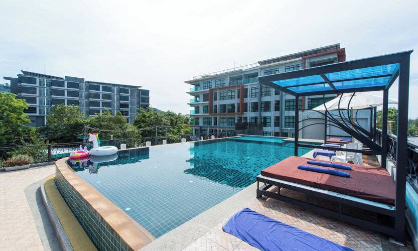 Golden Manora Hotel Bangtao Beach