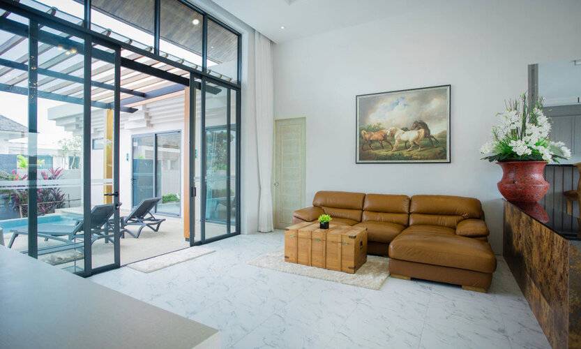 Gold Chariot Pool Villa