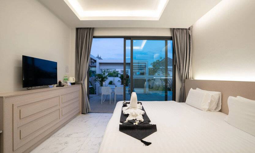 Gold Chariot Pool Villa