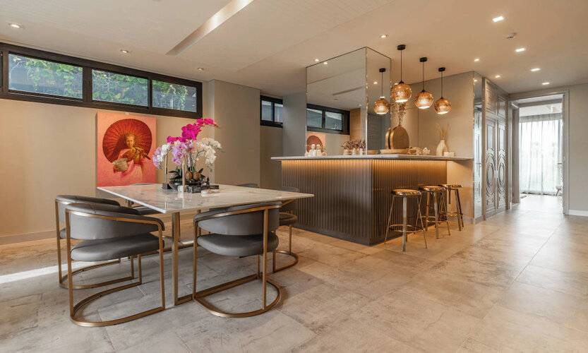 Diamond Condo By Villacarte