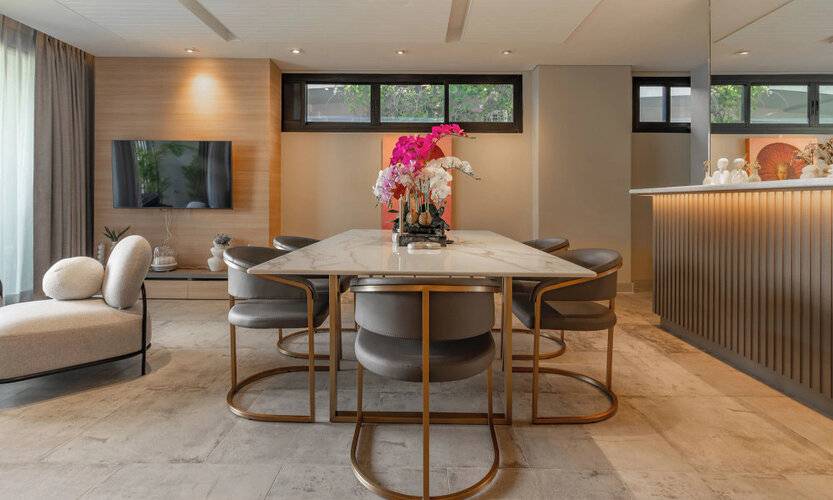Diamond Condo By Villacarte