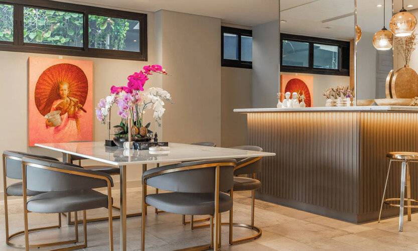 Diamond Condo By Villacarte