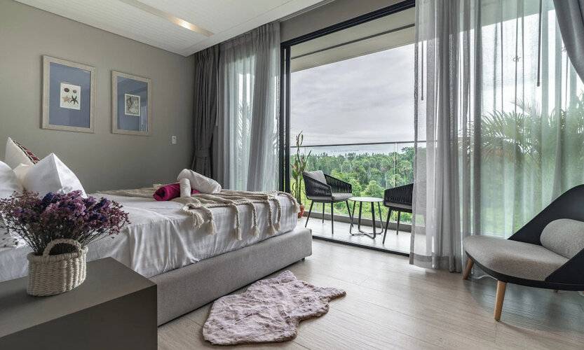 Diamond Condo By Villacarte