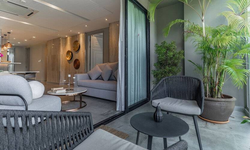 Diamond Condo By Villacarte